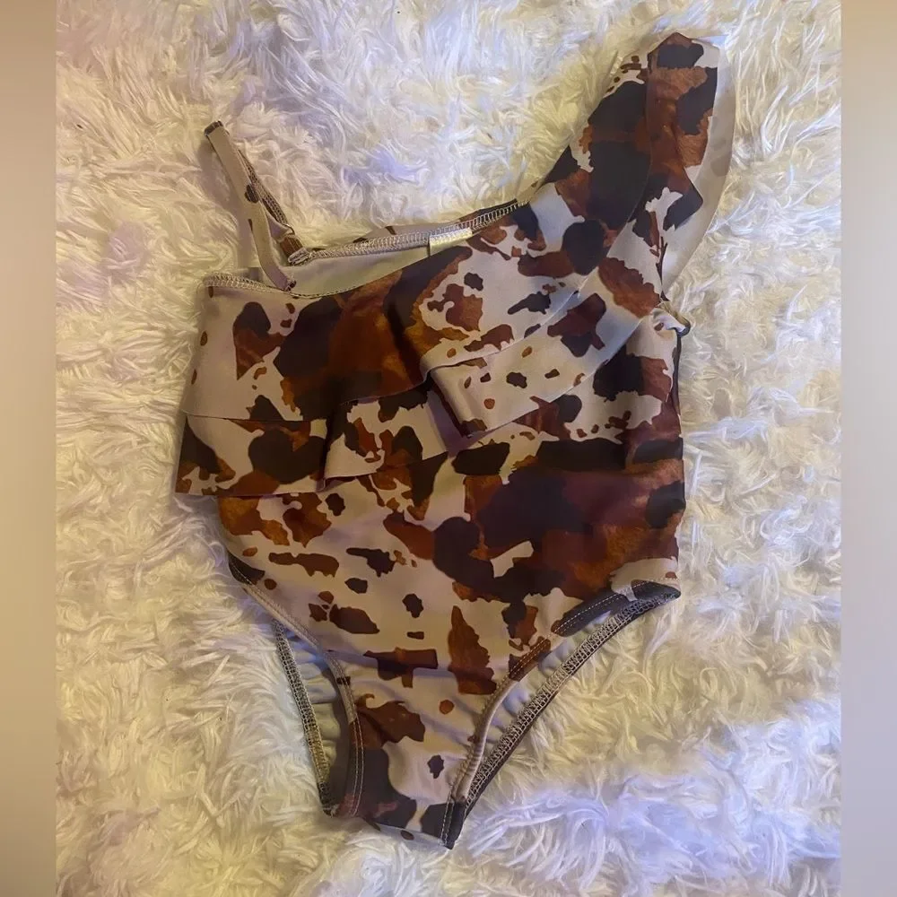 Callie’s Alley Boutique Toddler Girl Cow Print Swimsuit Size 2T